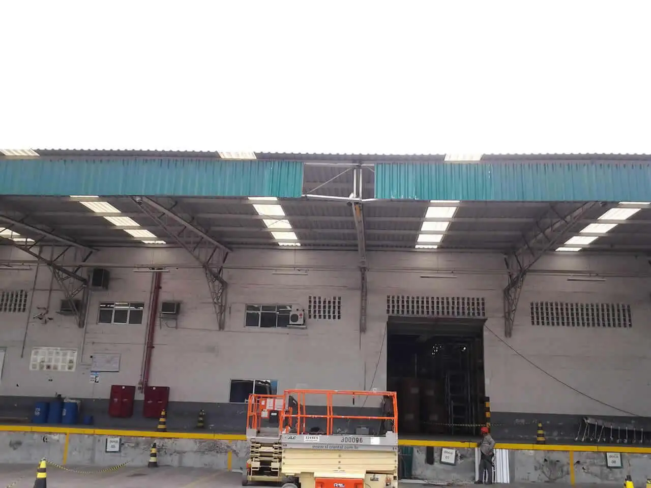 Reforma Recuperação Manutenção Fabricação e Montagem de Estruturas Metálicas em Curitiba e Região.