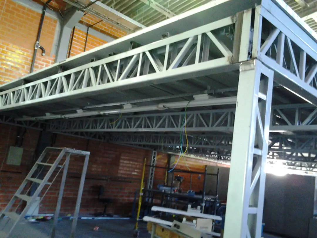 Reforma Recuperação Manutenção Fabricação e Montagem de Estruturas Metálicas em Curitiba e Região.