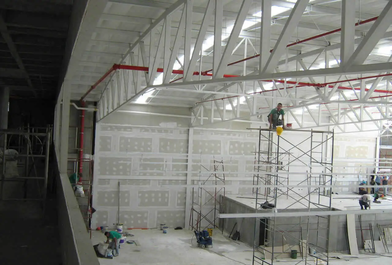 Reforma Recuperação Manutenção Fabricação e Montagem de Estruturas Metálicas em Curitiba e Região.