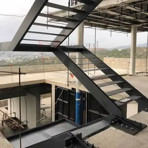 escadas de alto padrão residenciais comerciais e industriais fabricadas em estruturas metálicas tubulares em aço carbono e aço inox em Curitiba Fazenda Rio Grande Araucaria Pinhais São Jose dos Pinhas Piraquara Campo Largo Campo Comprido